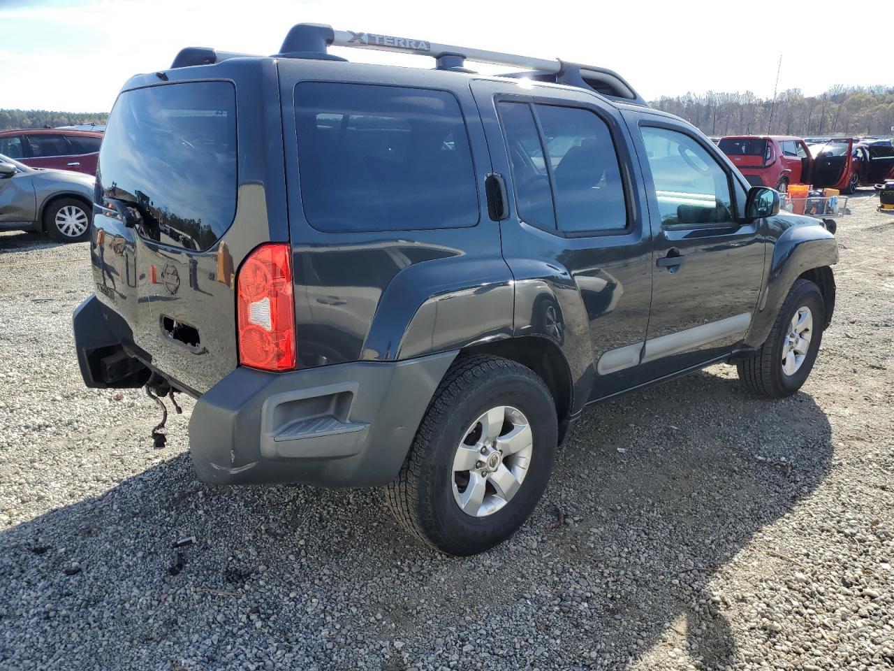2011 Nissan XTerra - Image 3