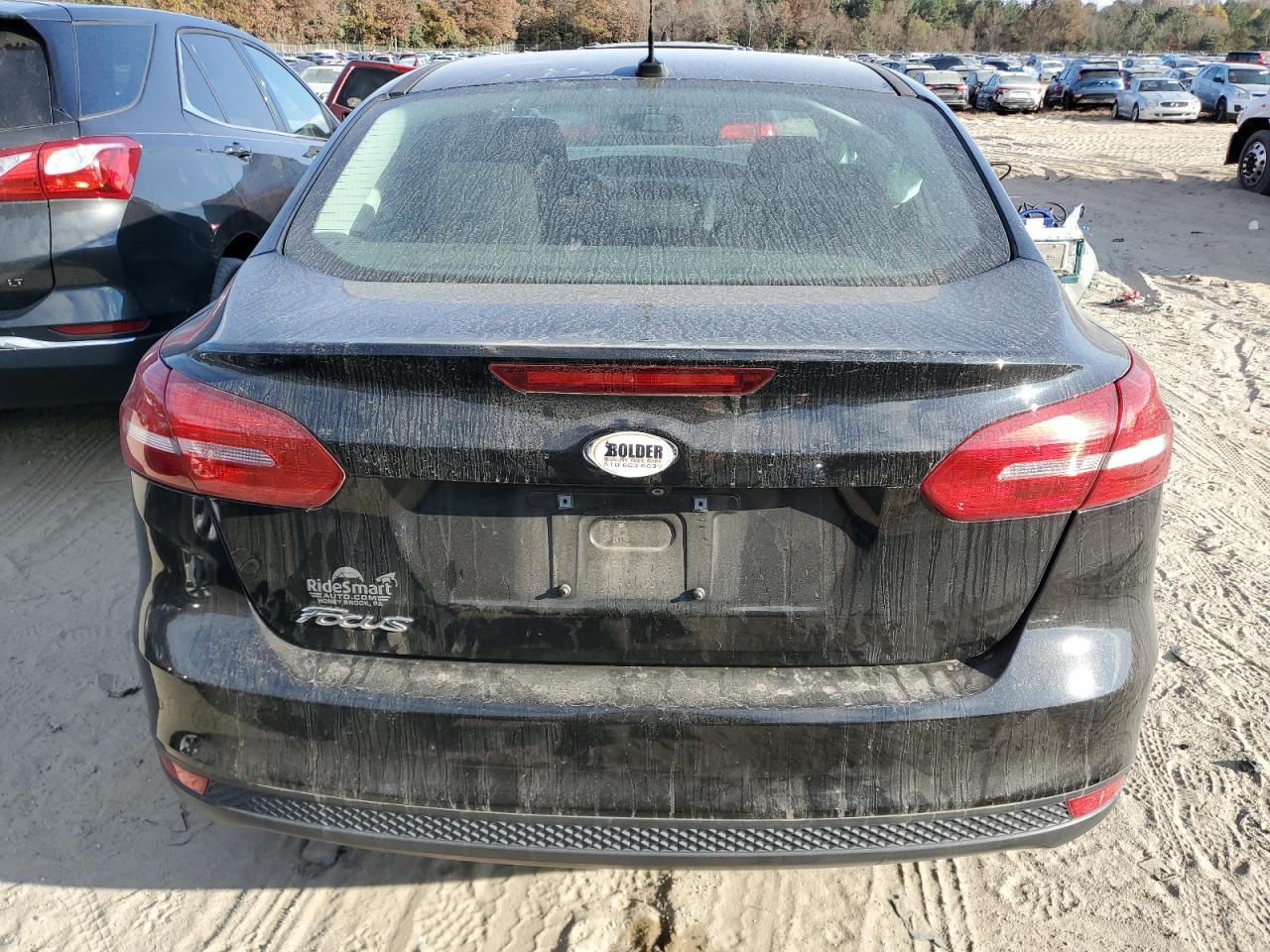 2015 Ford Focus - Image 6