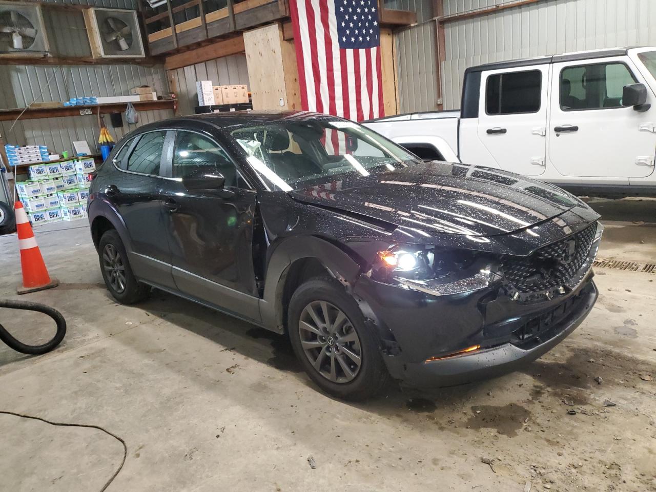 2023 Mazda CX-30 - Image 4