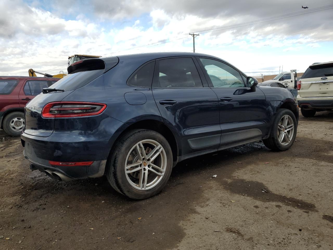 2016 Porsche Macan - Image 3