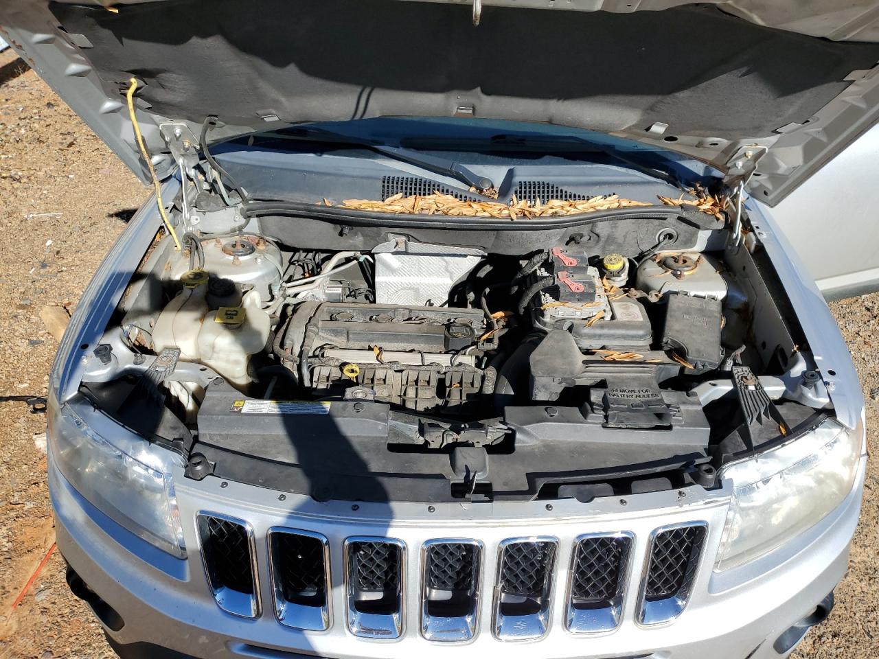 2011 Jeep Compass Sport VIN: 1J4NT1FA4BD215809 Lot: 57381465