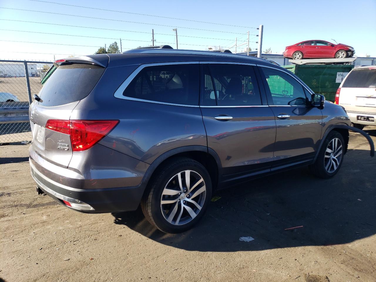 2017 Honda Pilot Touring VIN: 5FNYF6H98HB068115 Lot: 80245734