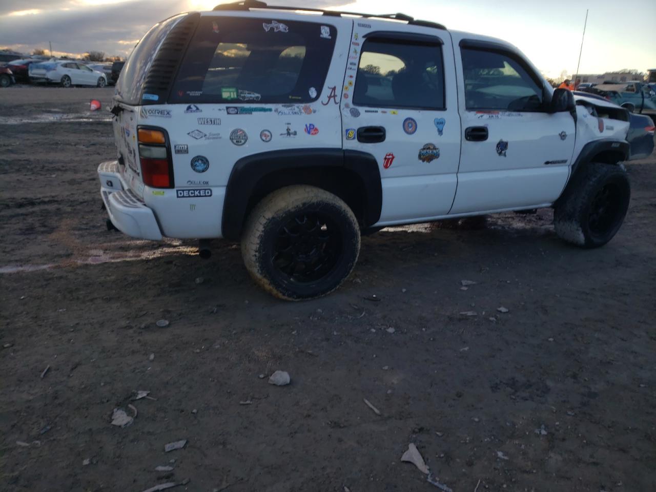 2003 Chevrolet Tahoe - Image 3
