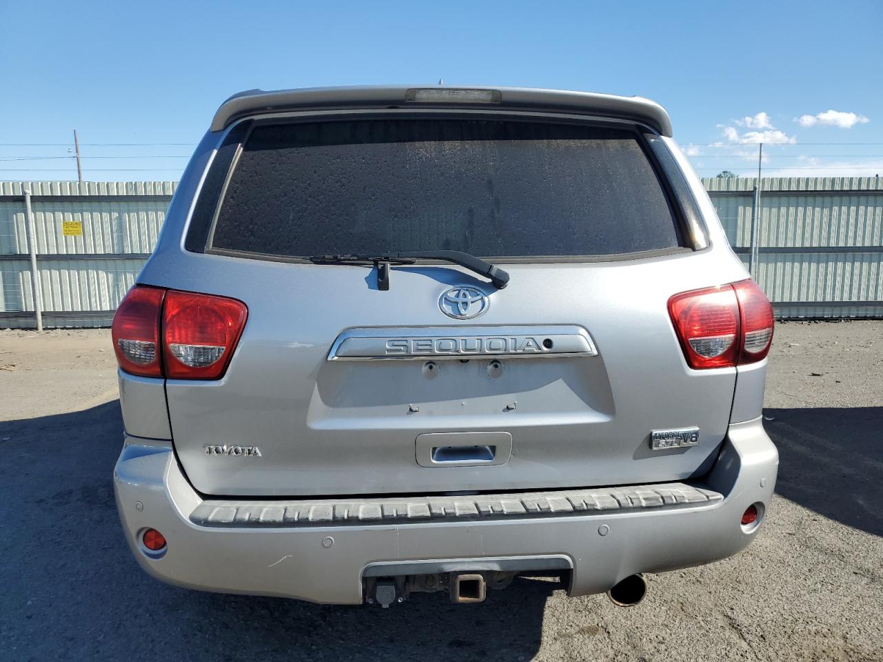 2010 Toyota Sequoia Platinum VIN: 5TDYY5G17AS023183 Lot: 79042654