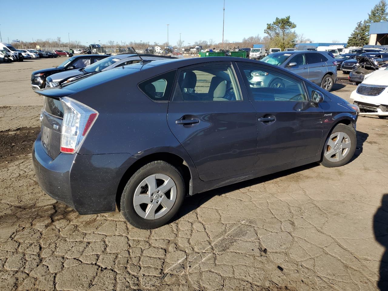 2011 Toyota Prius - Image 3