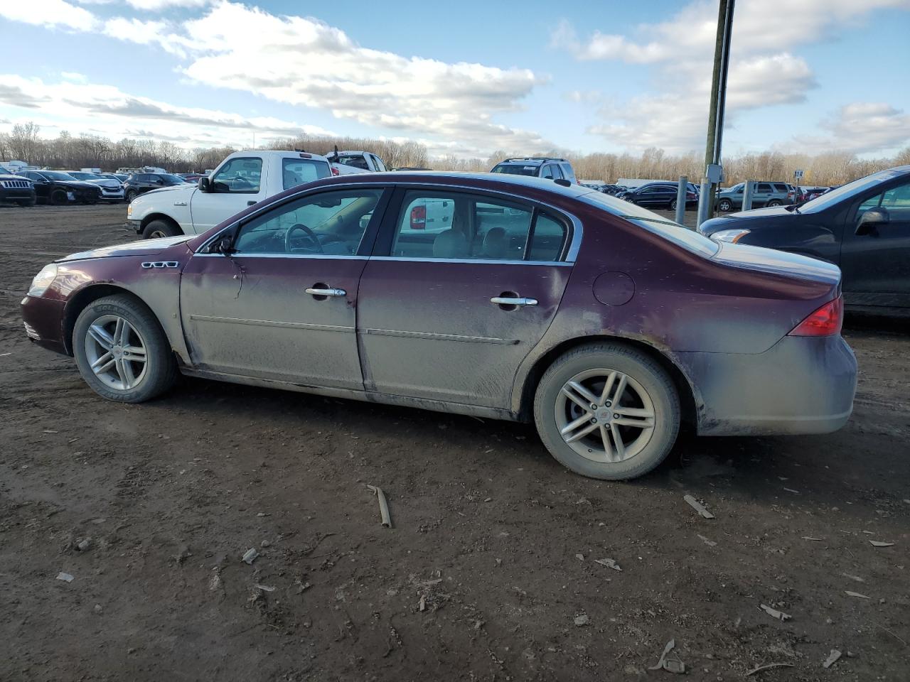 2006 Buick Lucerne - Image 2