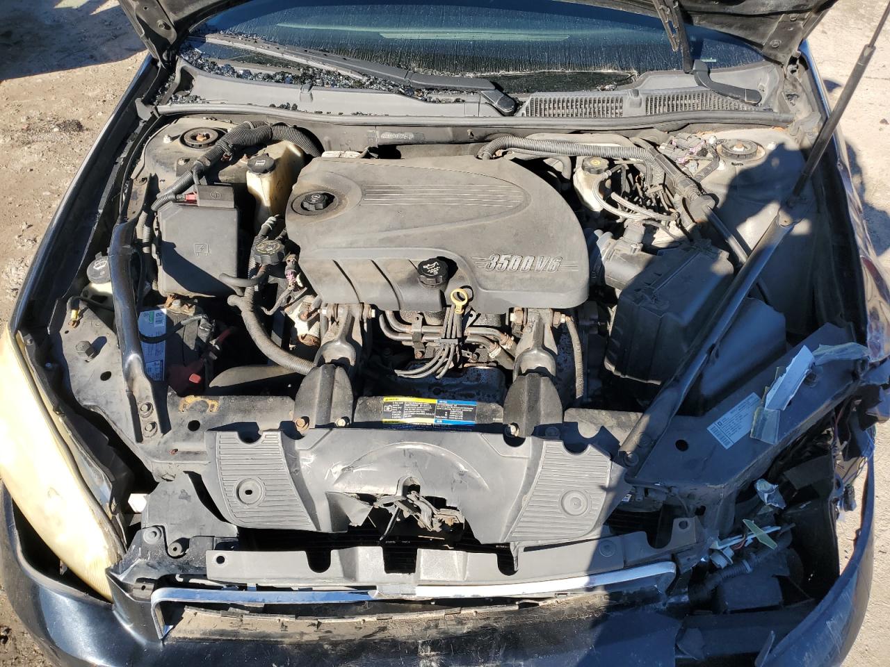 2010 Chevrolet Impala - Image 11