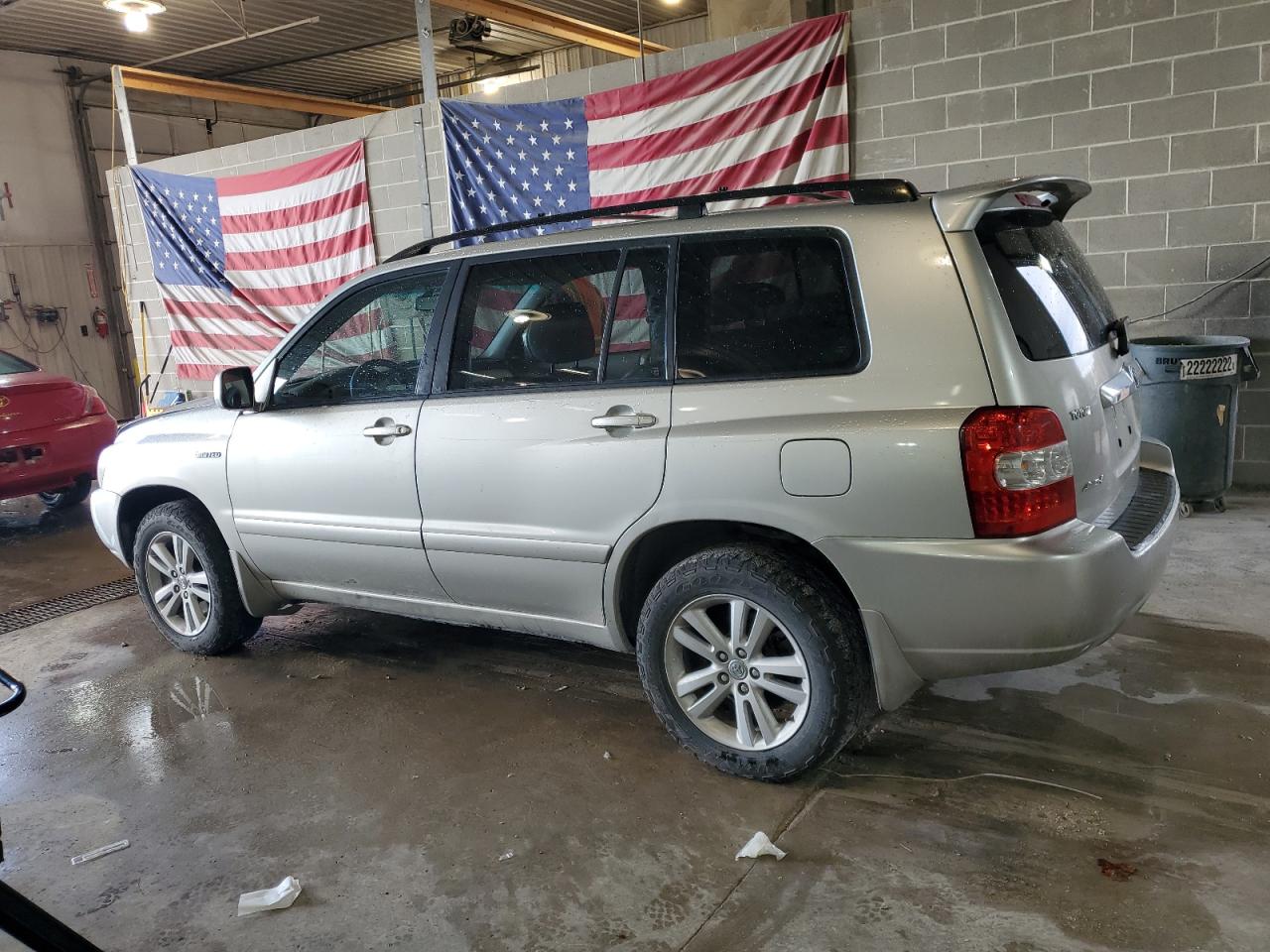 2006 Toyota Highlander - Image 2