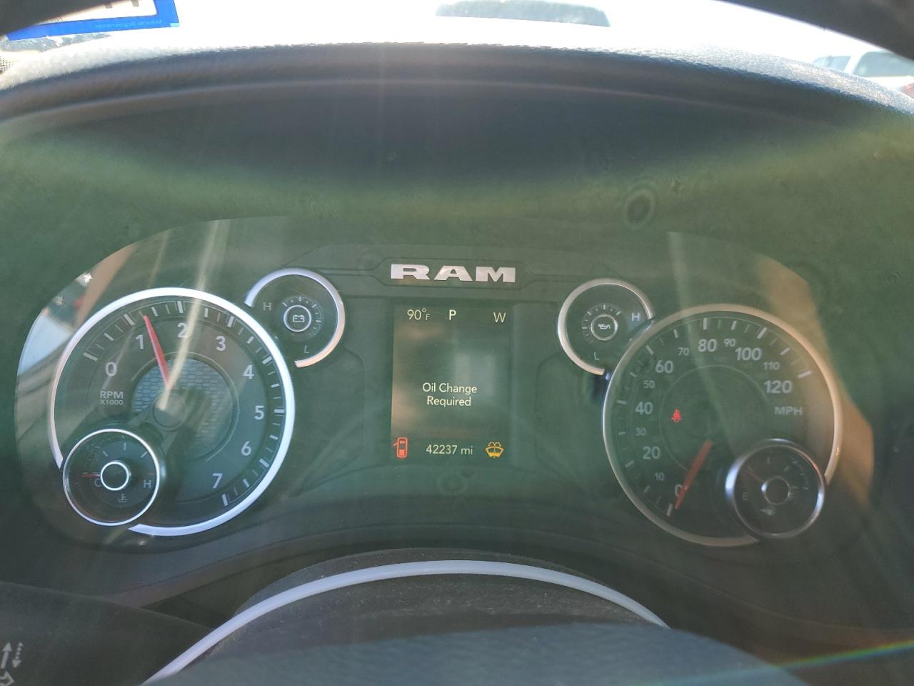 2022 RAM 1500 - Image 9