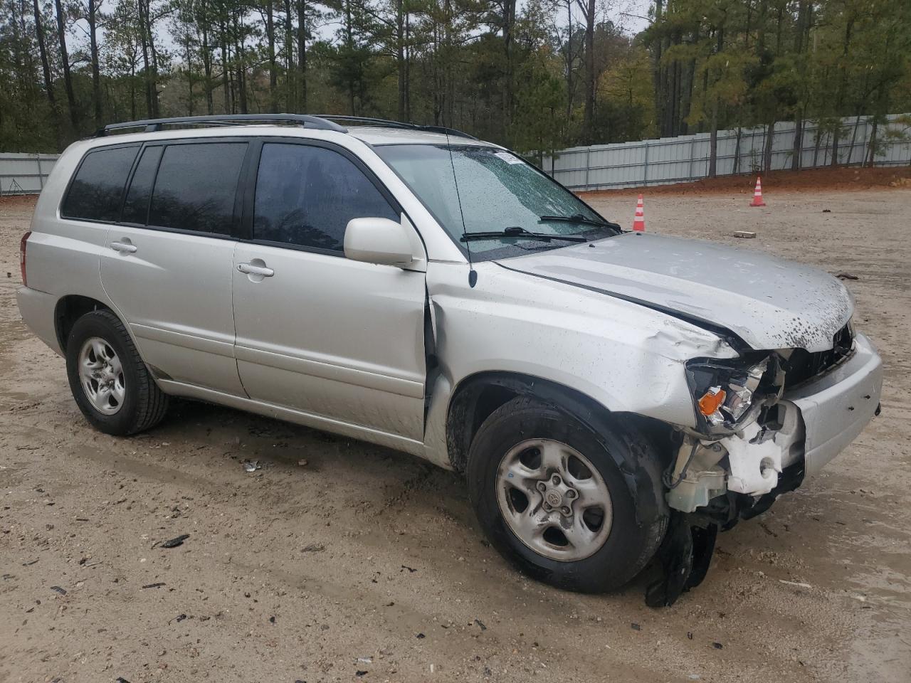 2005 Toyota Highlander - Image 4