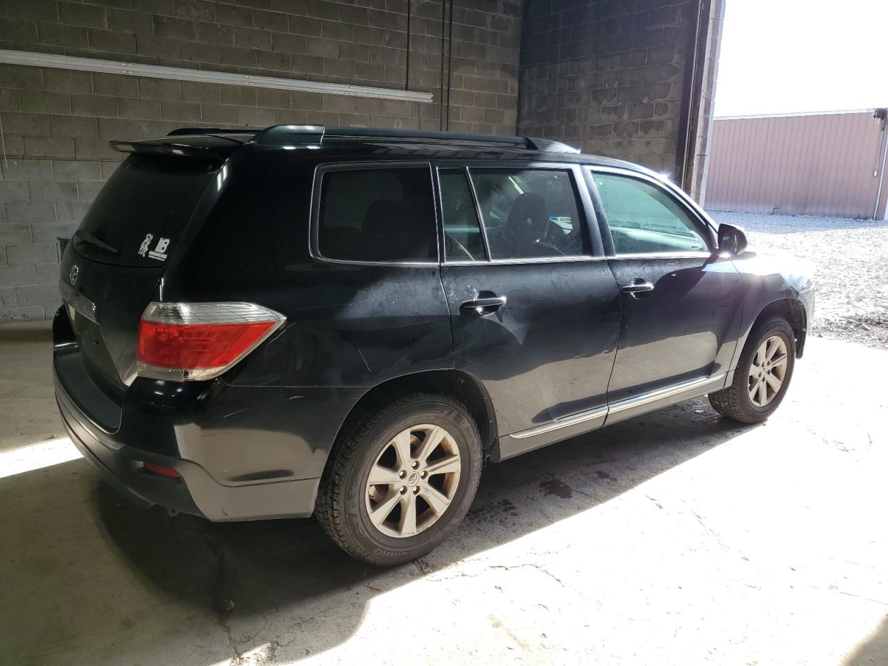 VIN 5TDZK3EH9DS114387 2013 TOYOTA HIGHLANDER no.3