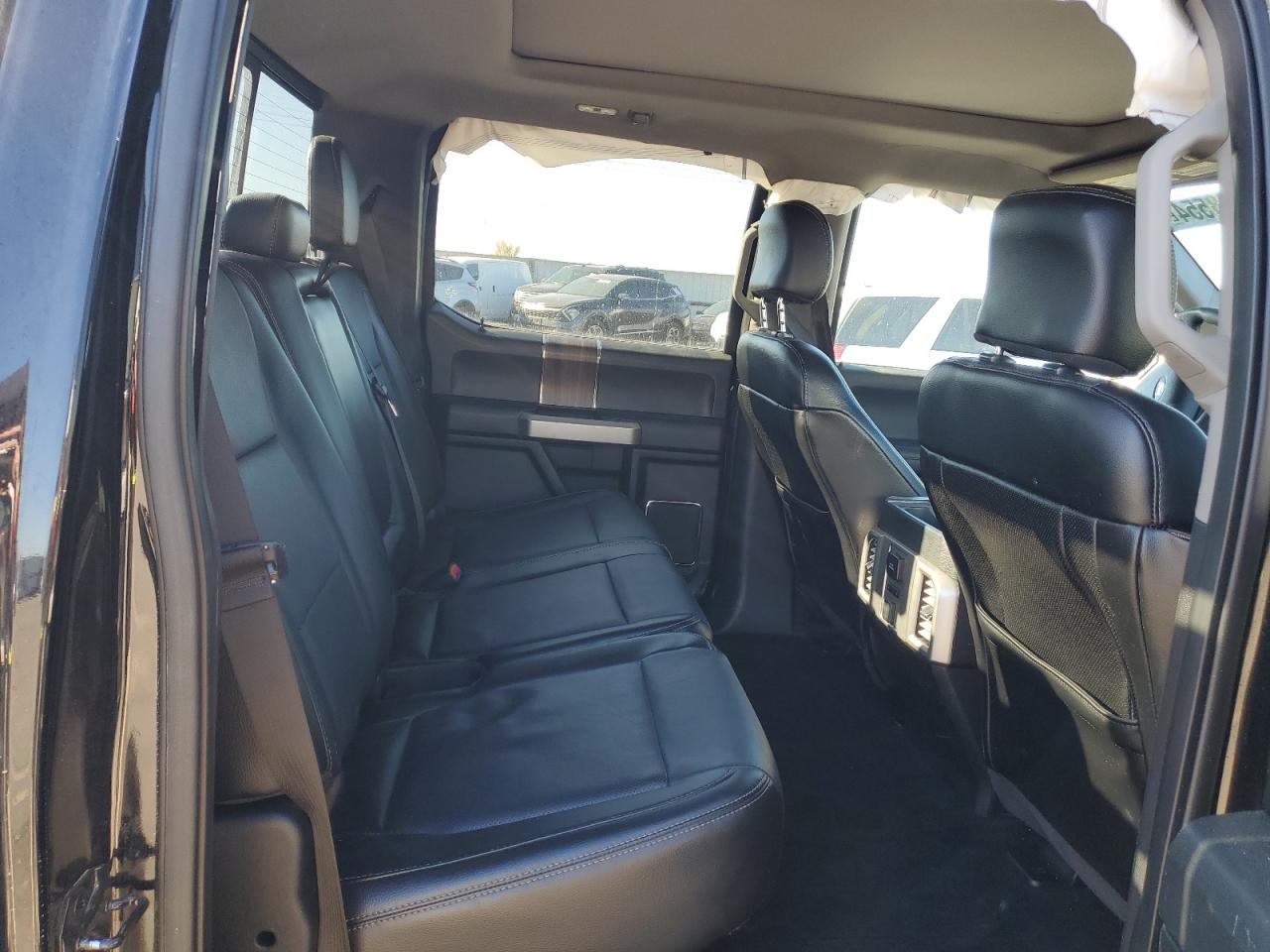 2016 Ford F-150 - Image 11