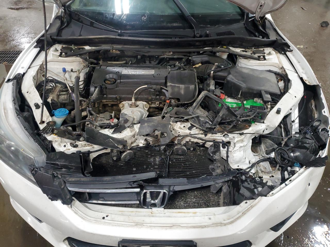 VIN 1HGCR2F81EA163335 2014 HONDA ACCORD no.11