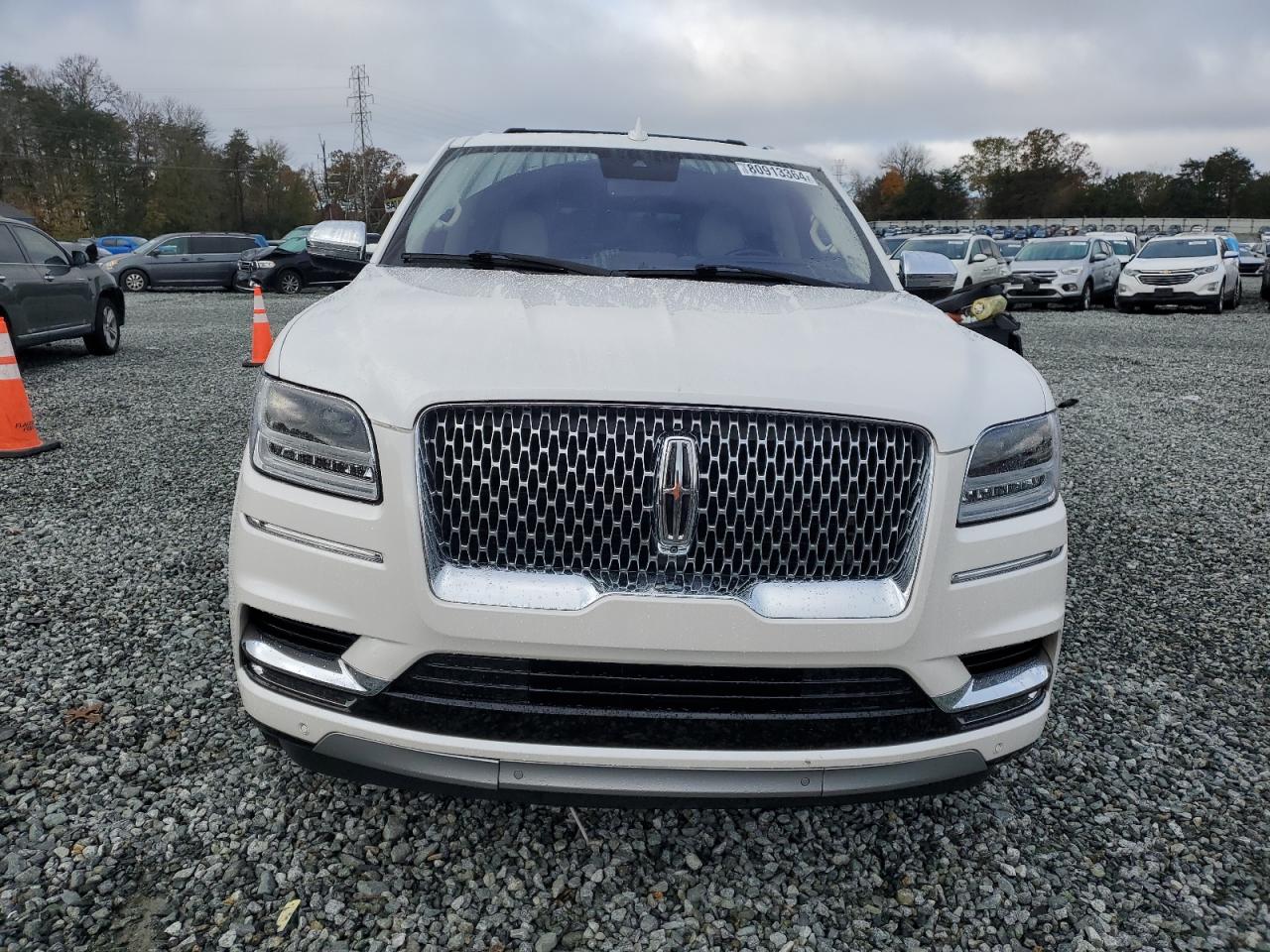 VIN 5LMJJ2TT6KEL17184 2019 LINCOLN NAVIGATOR no.5