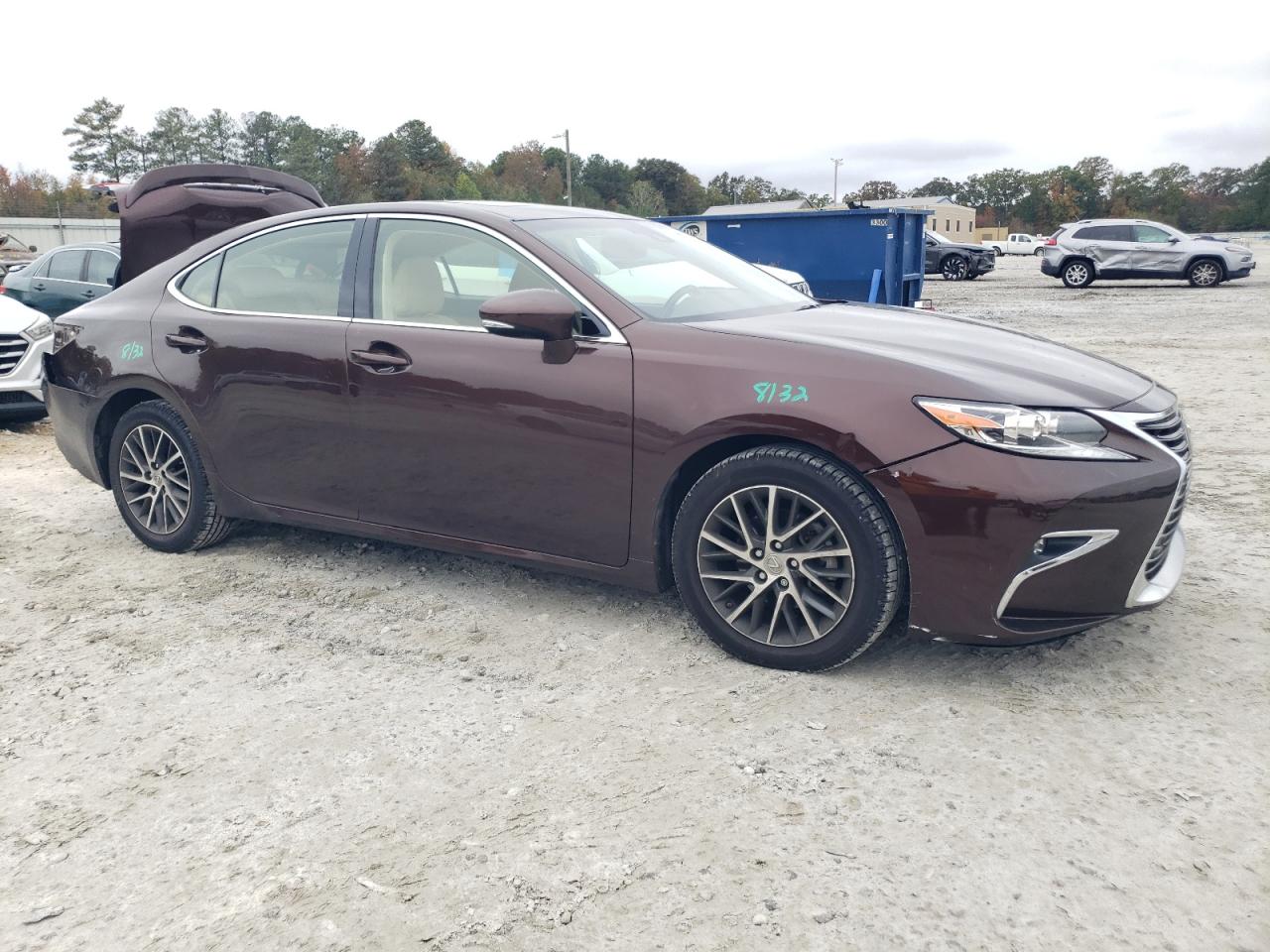 VIN JTHBK1GG8G2222424 2016 LEXUS ES350 no.4