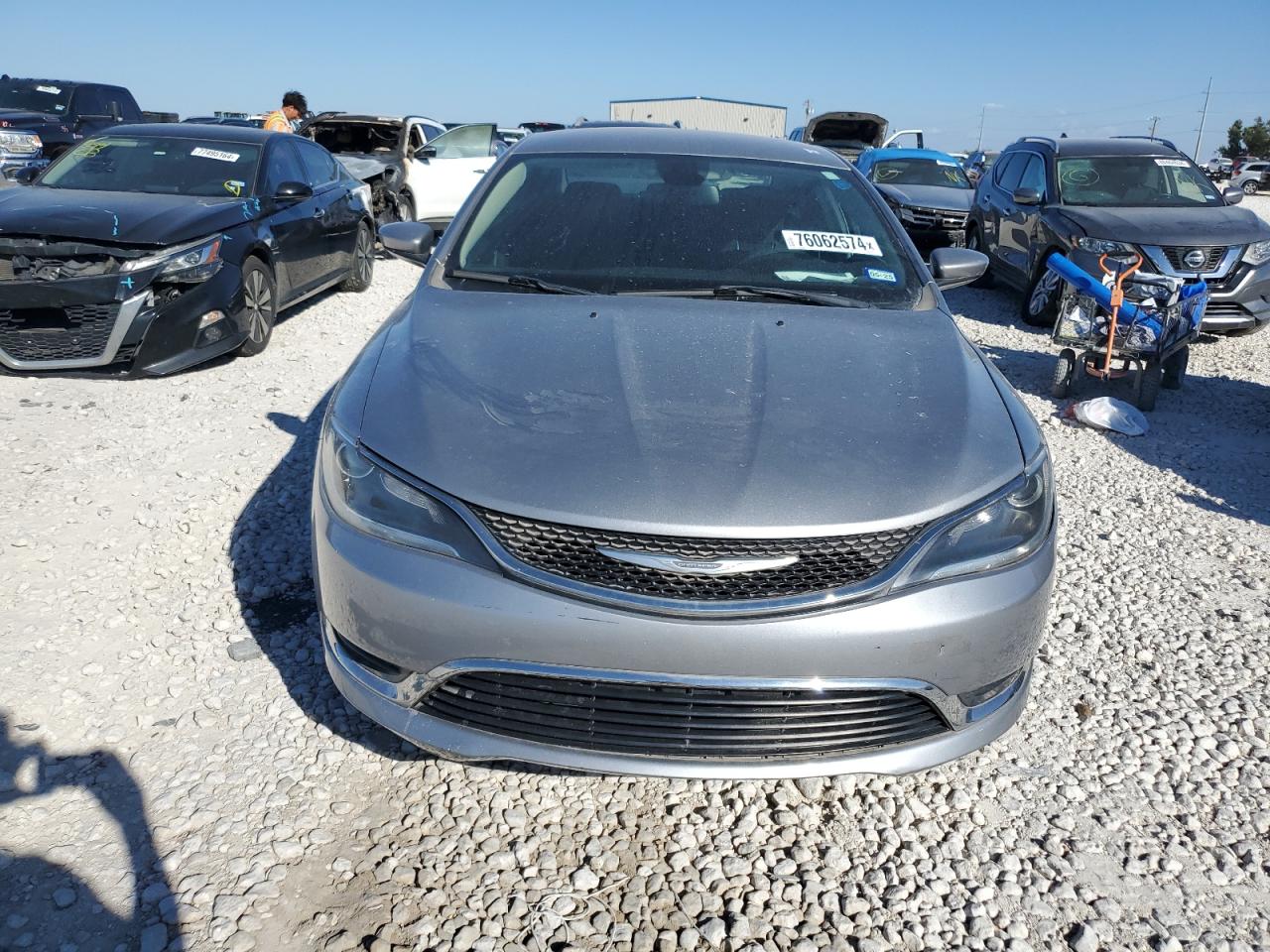 2016 Chrysler 200 - Image 5