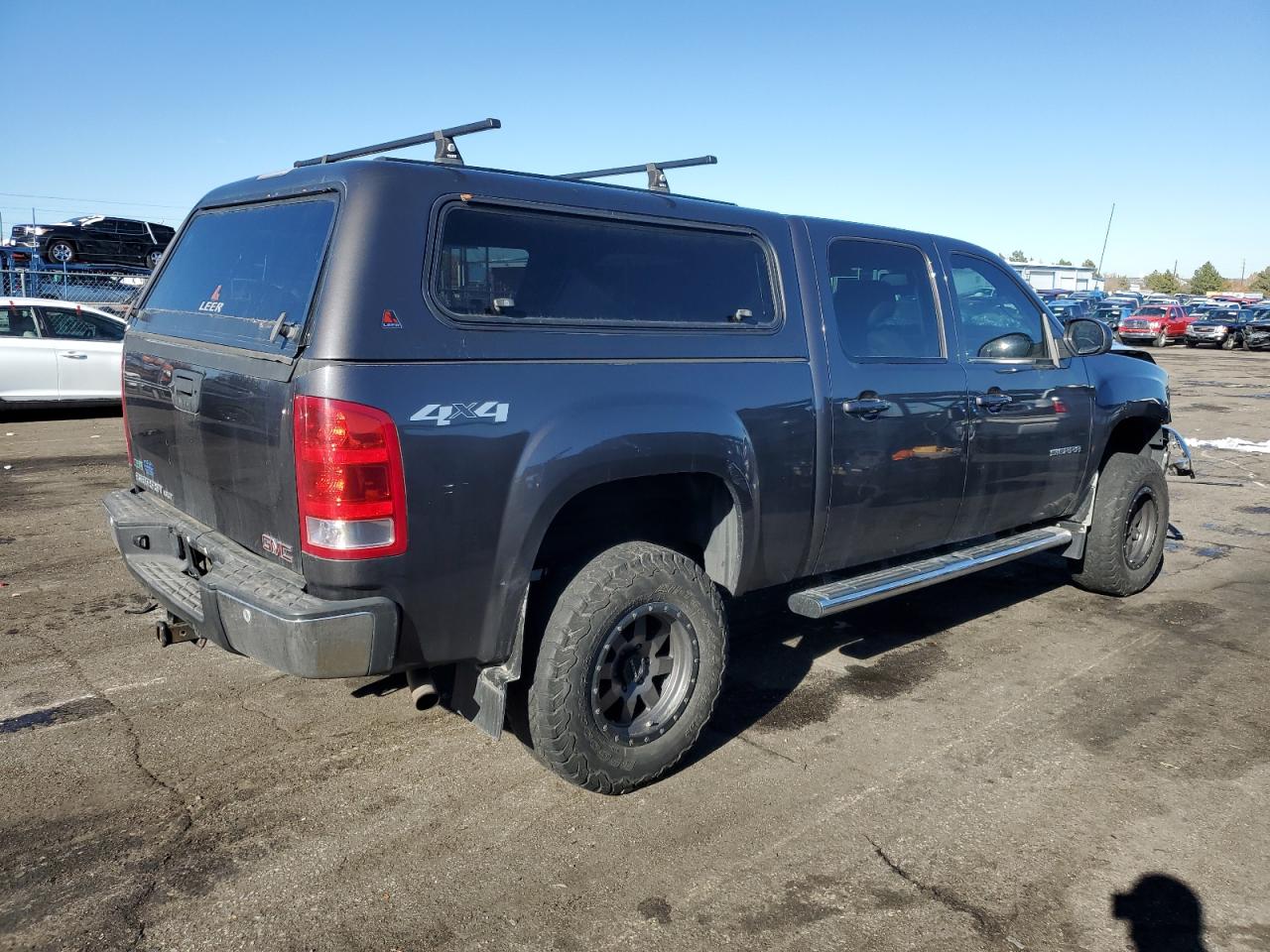 2011 GMC Sierra - Image 3