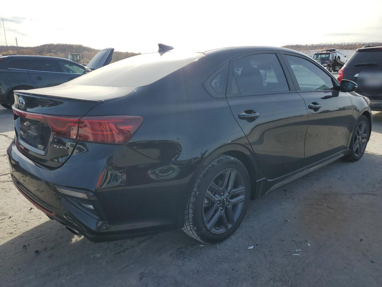 VIN 3KPF34AD0LE207235 2020 KIA FORTE no.3