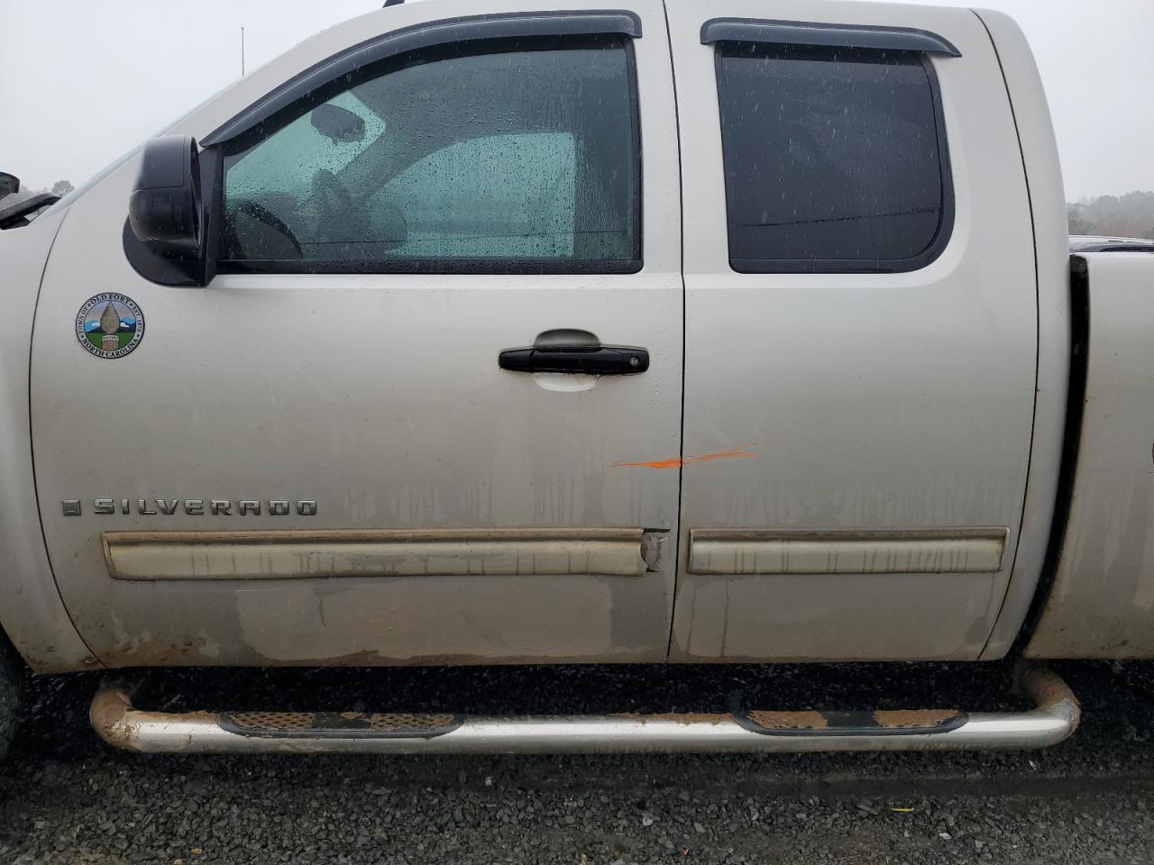 2009 Chevrolet Silverado - Image 12