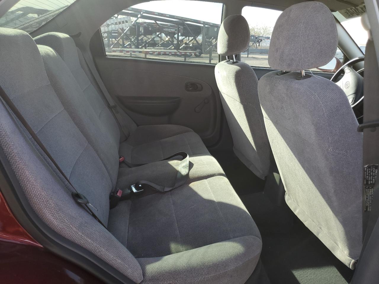 2001 Kia Sephia - Image 11