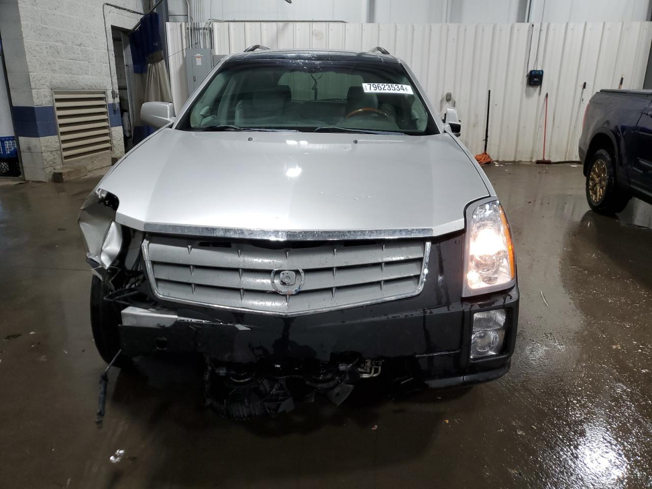 2006 Cadillac SRX - Image 5