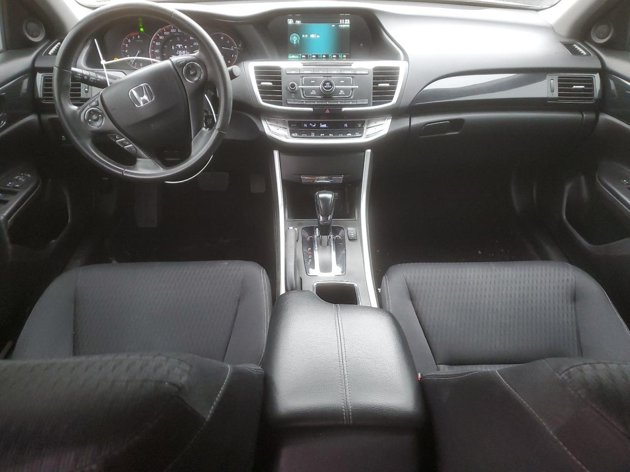 2015 Honda Accord - Image 8