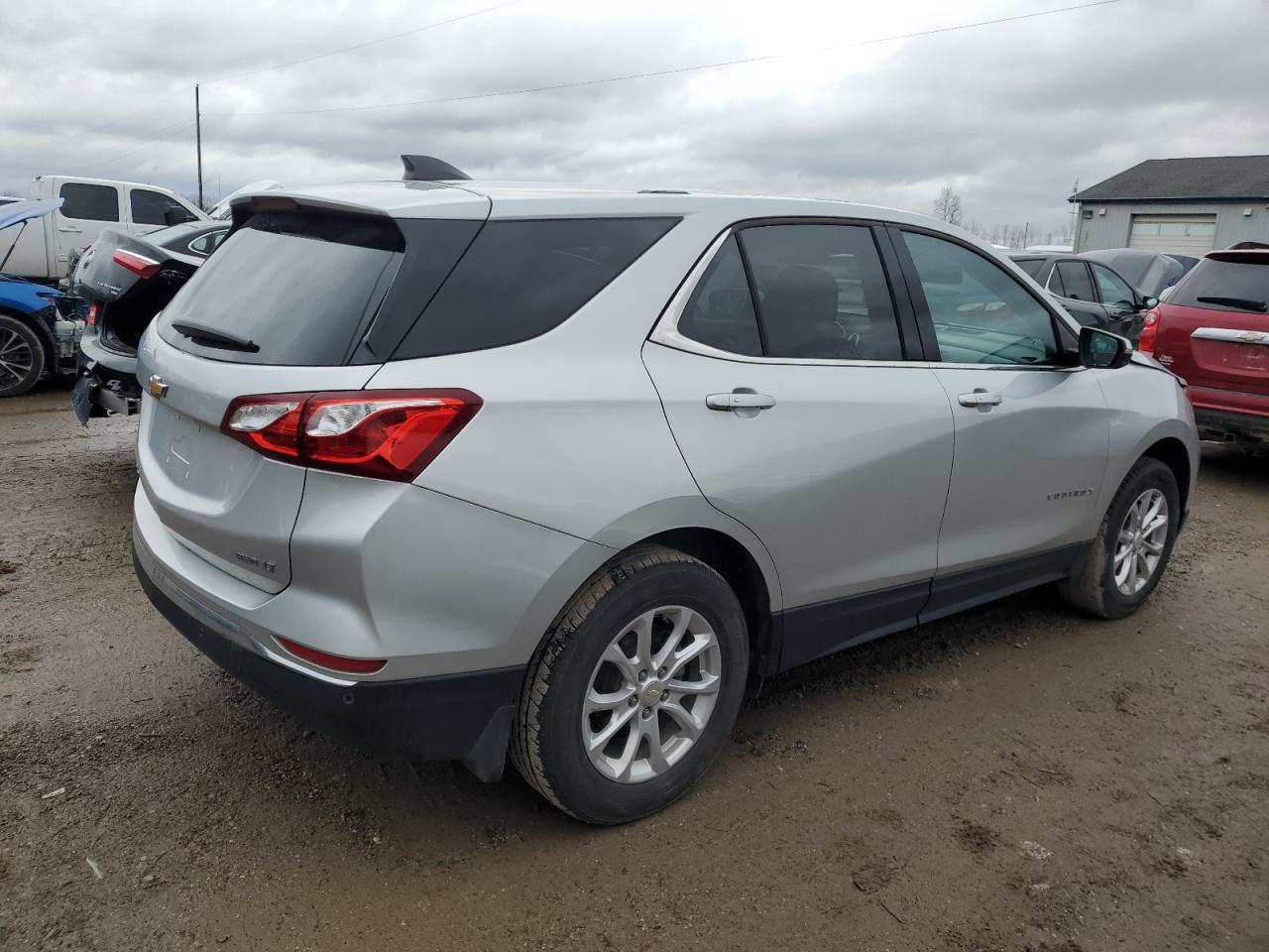 VIN 3GNAXUEV5KS523464 2019 CHEVROLET EQUINOX no.3