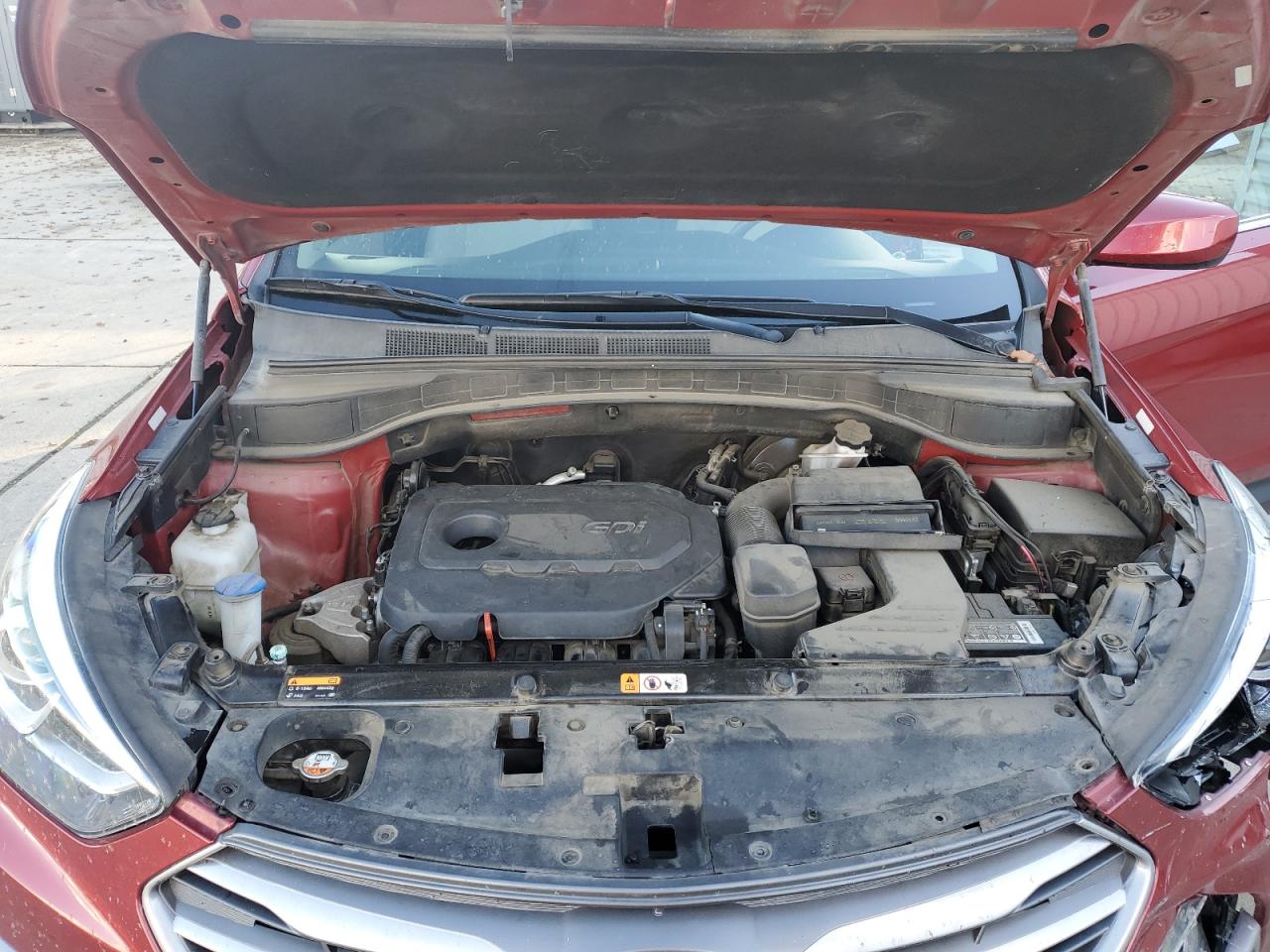 2017 Hyundai Santa Fe - Image 11