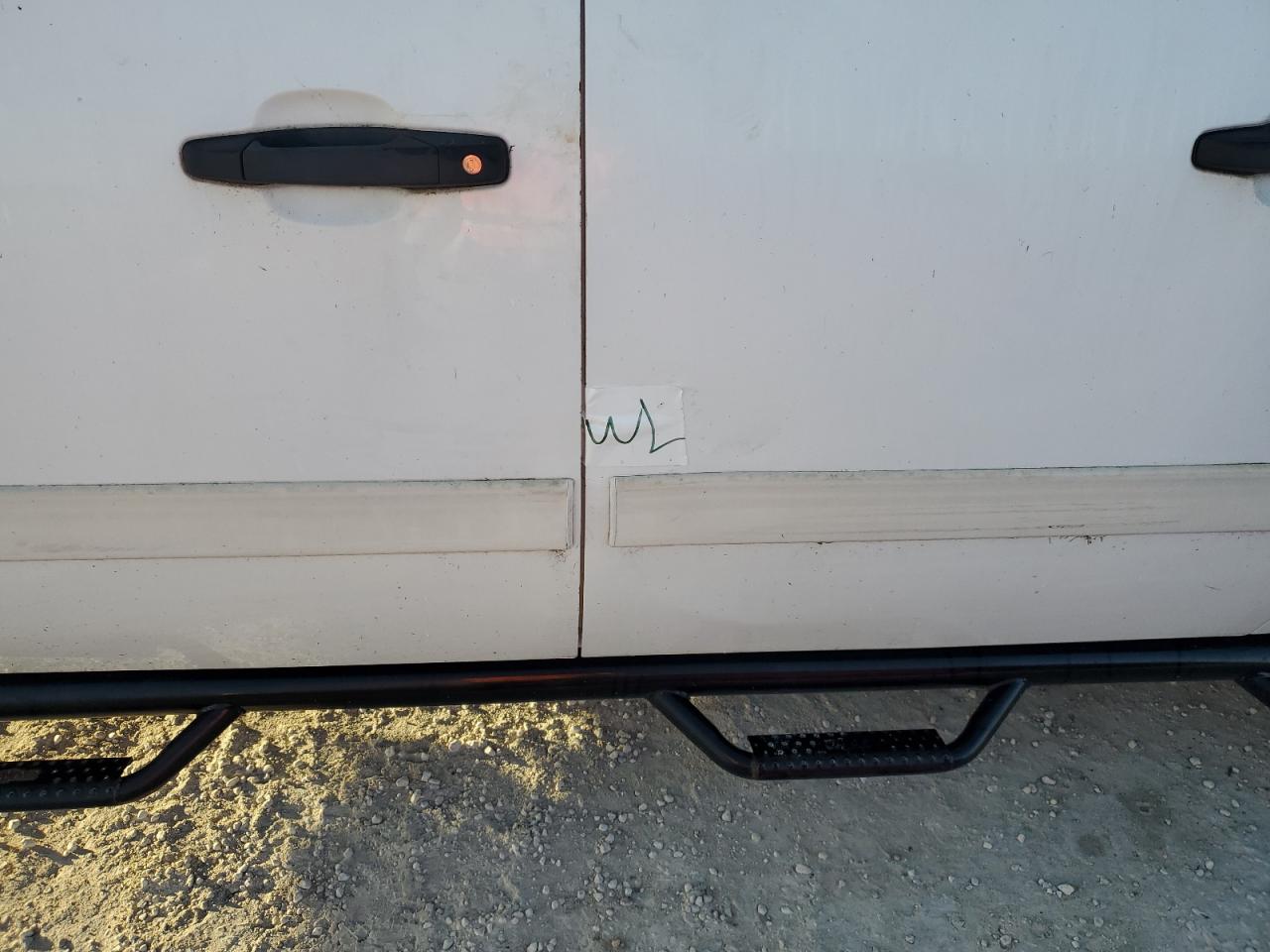 2011 Chevrolet Silverado - Image 12