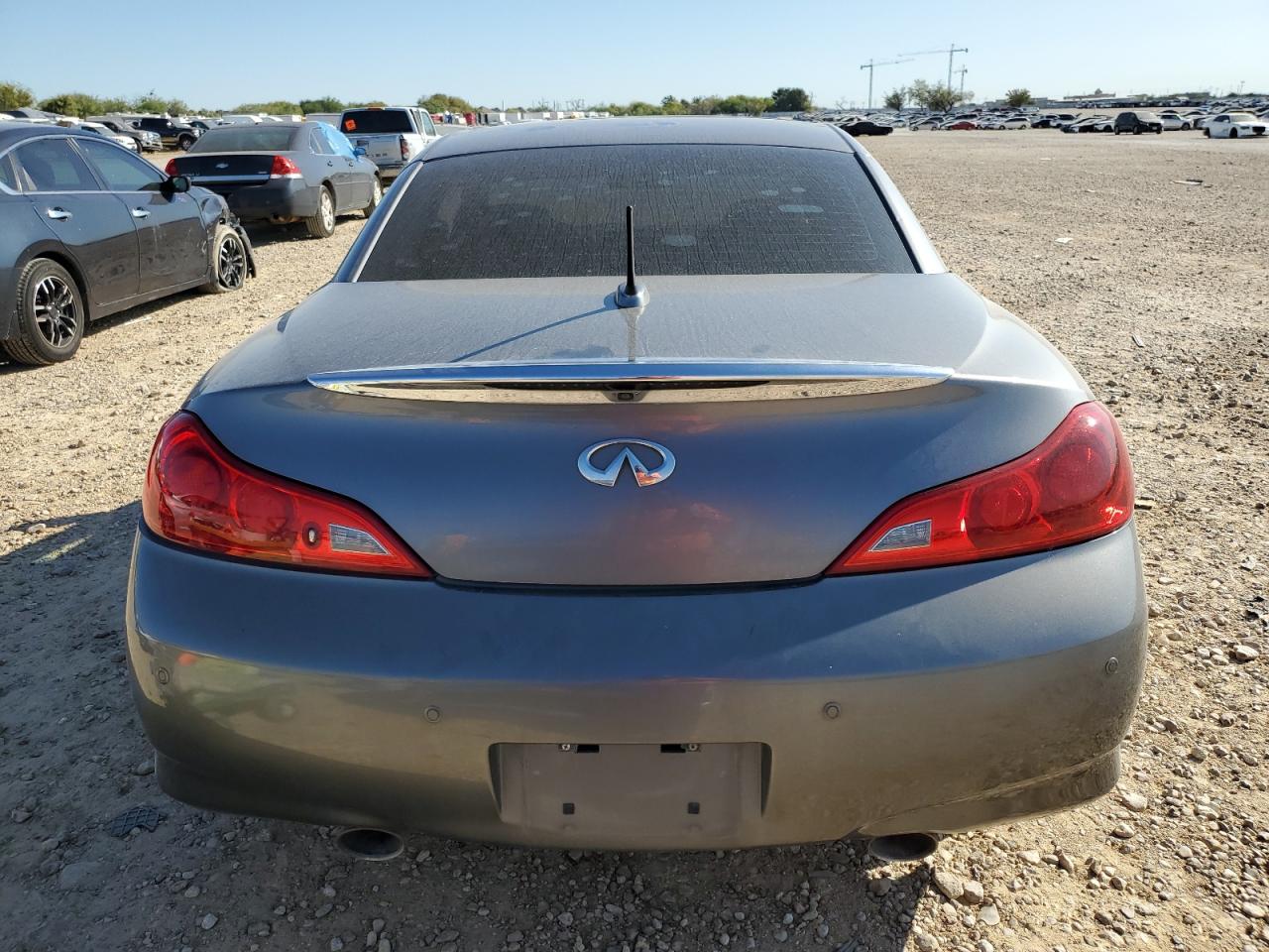 2012 Infiniti G - Image 6