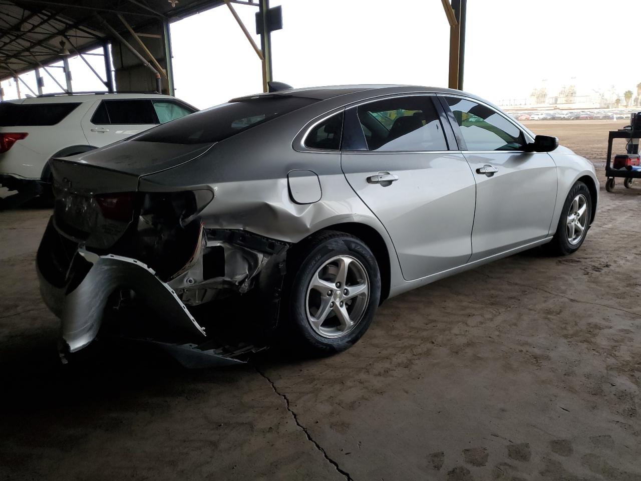 2018 Chevrolet Malibu - Image 3