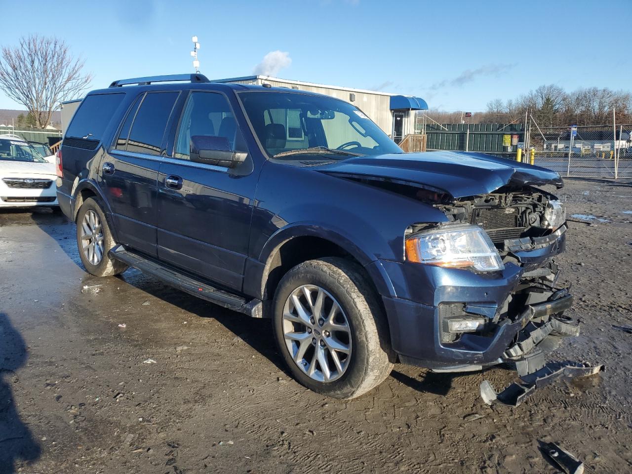 2017 Ford Expedition - Image 4