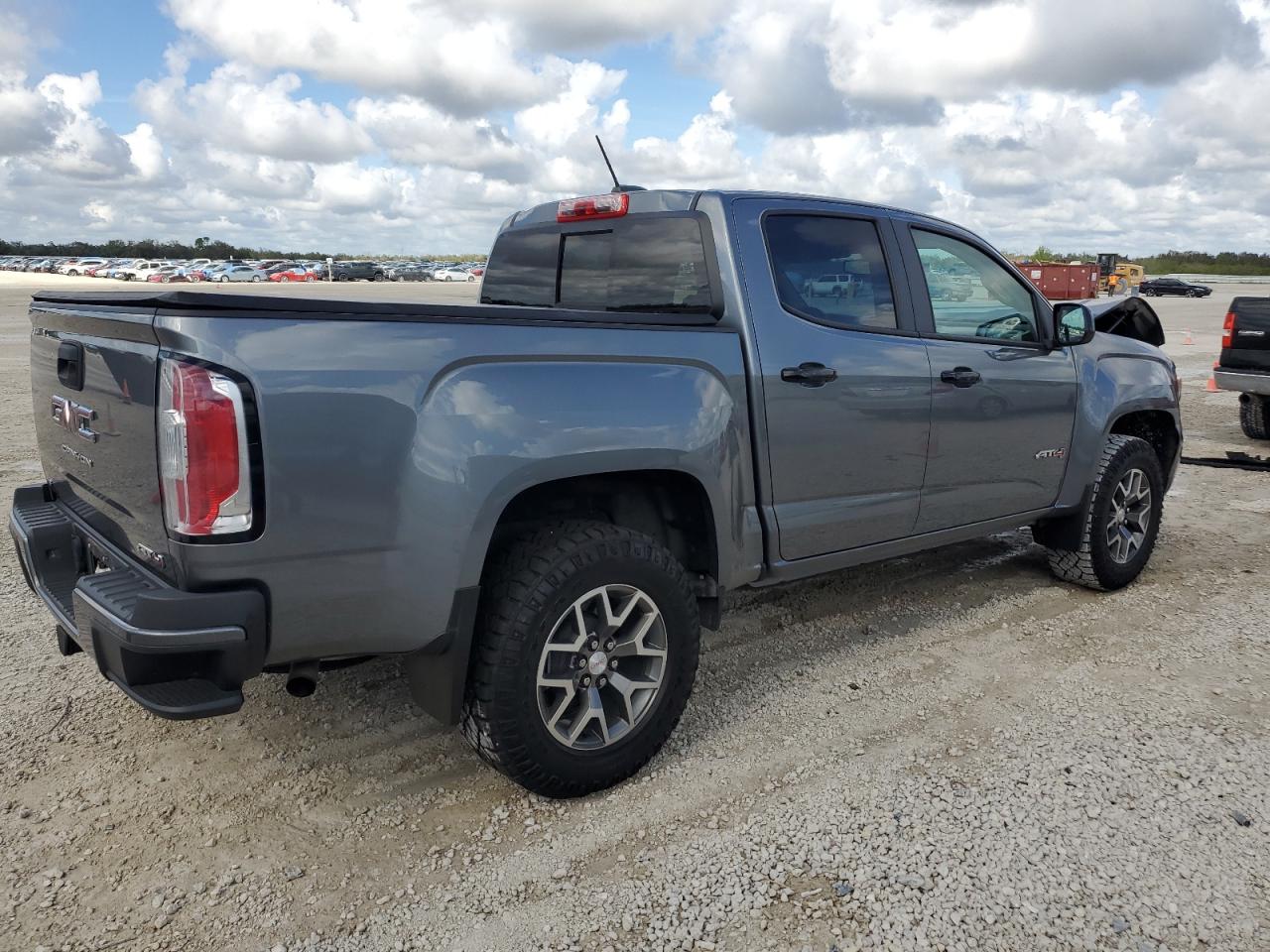 2021 GMC Canyon - Image 3
