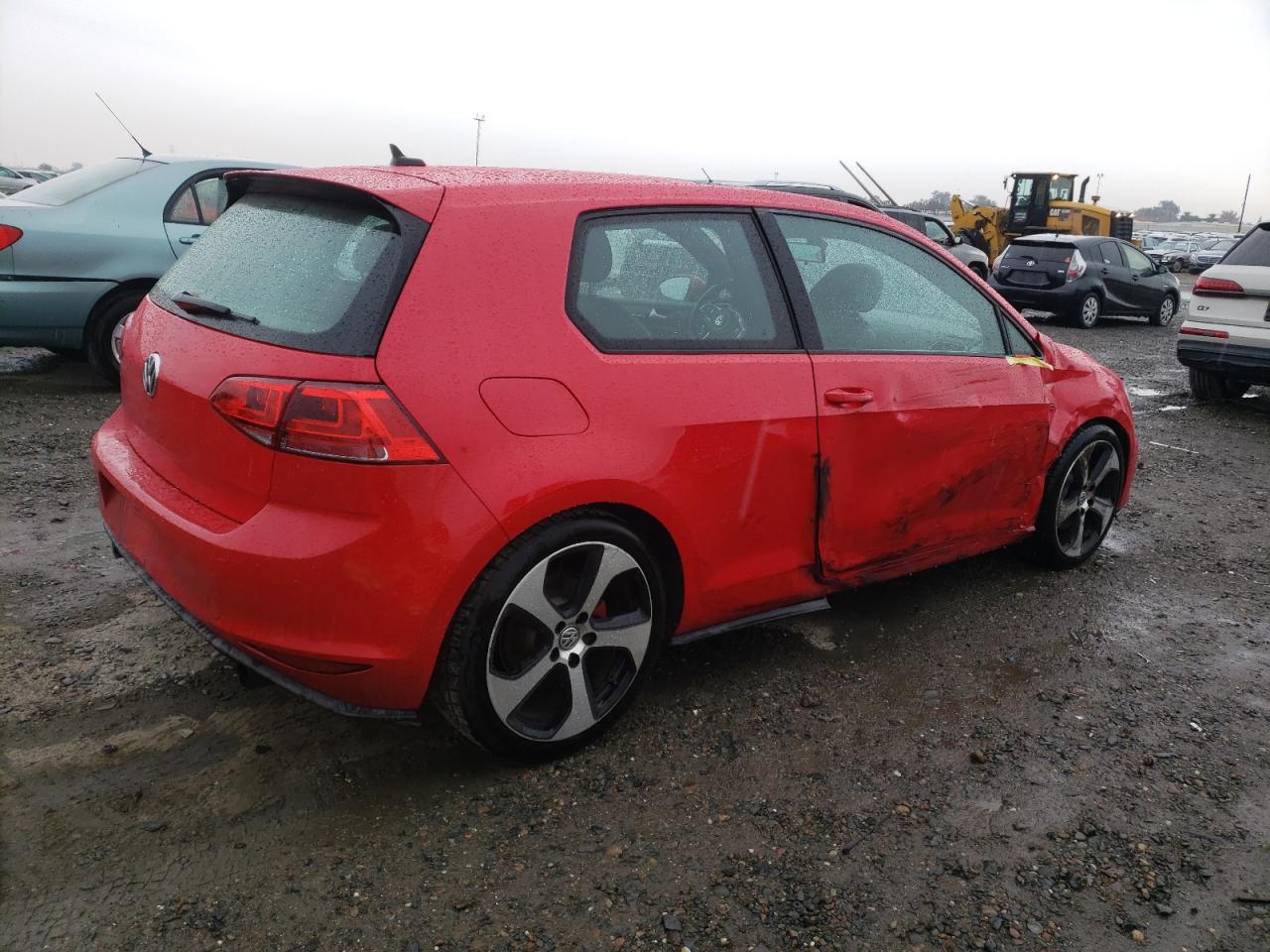 2016 Volkswagen GTI - Image 3