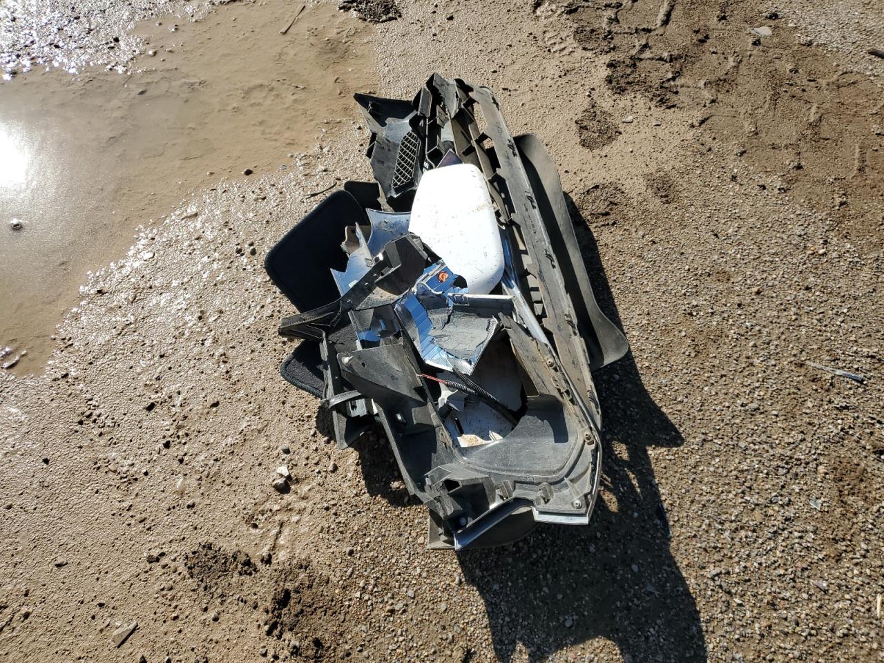 2015 Toyota Tacoma - Image 14