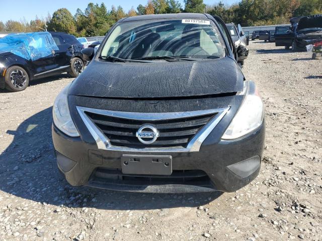  NISSAN VERSA 2018 Черный