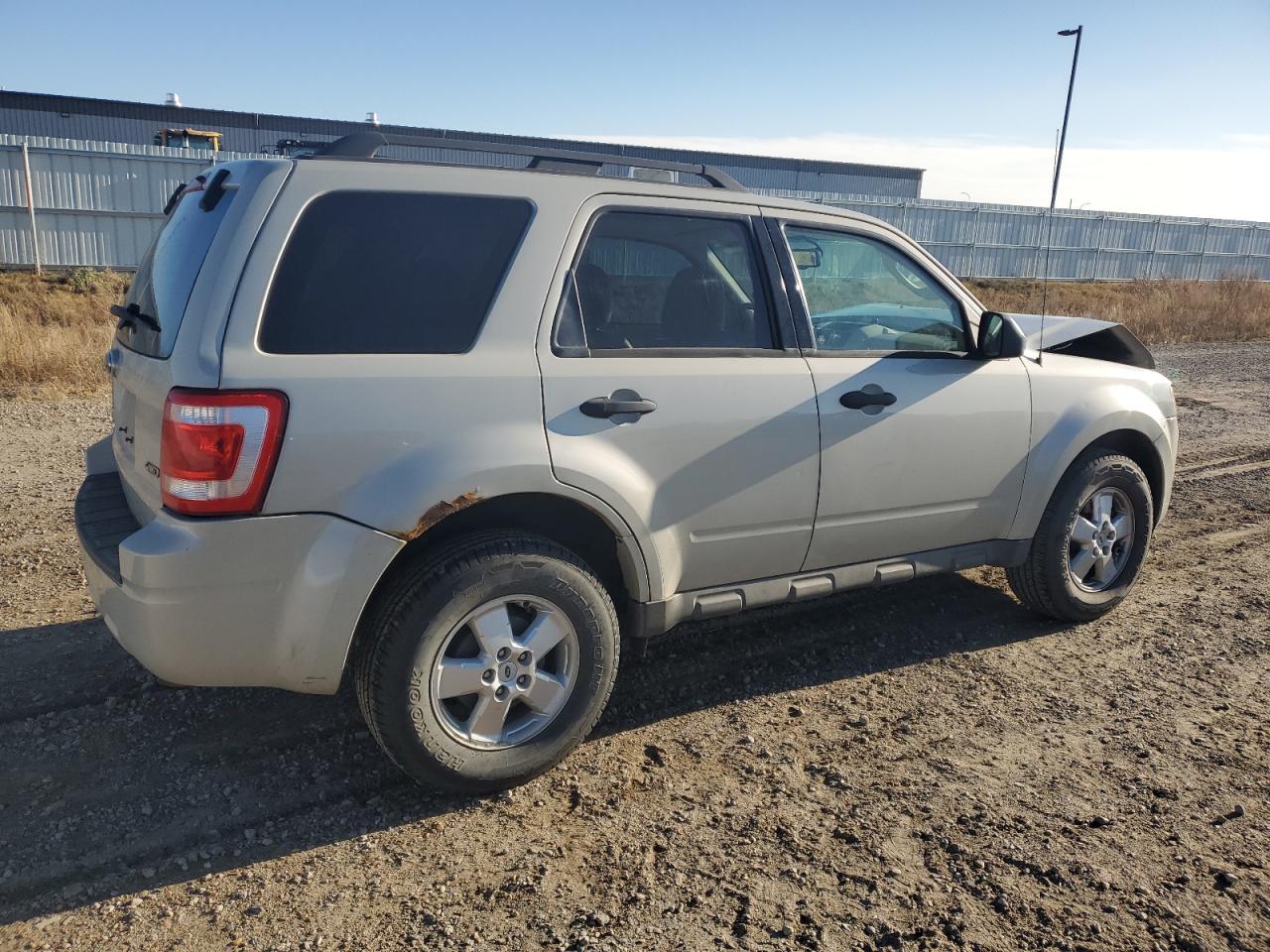 2009 Ford Escape - Image 3