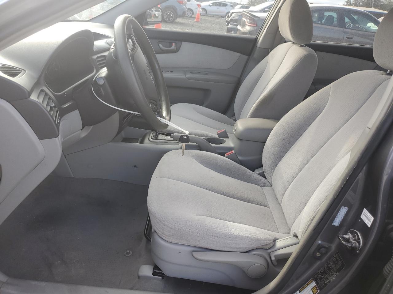 2006 Kia Optima - Image 7