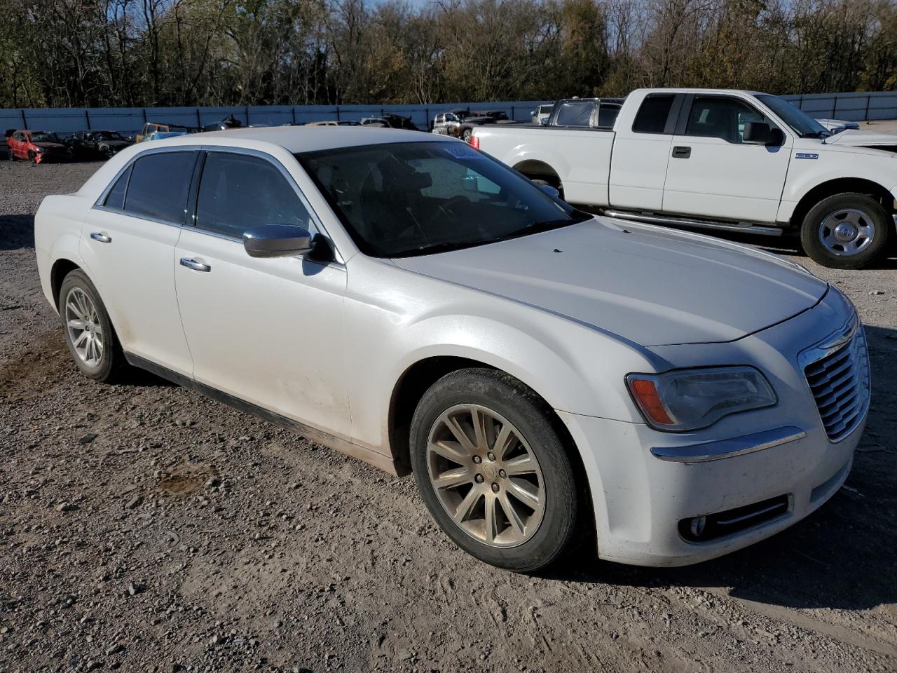 VIN 2C3CCAEG6DH599203 2013 CHRYSLER 300 no.4