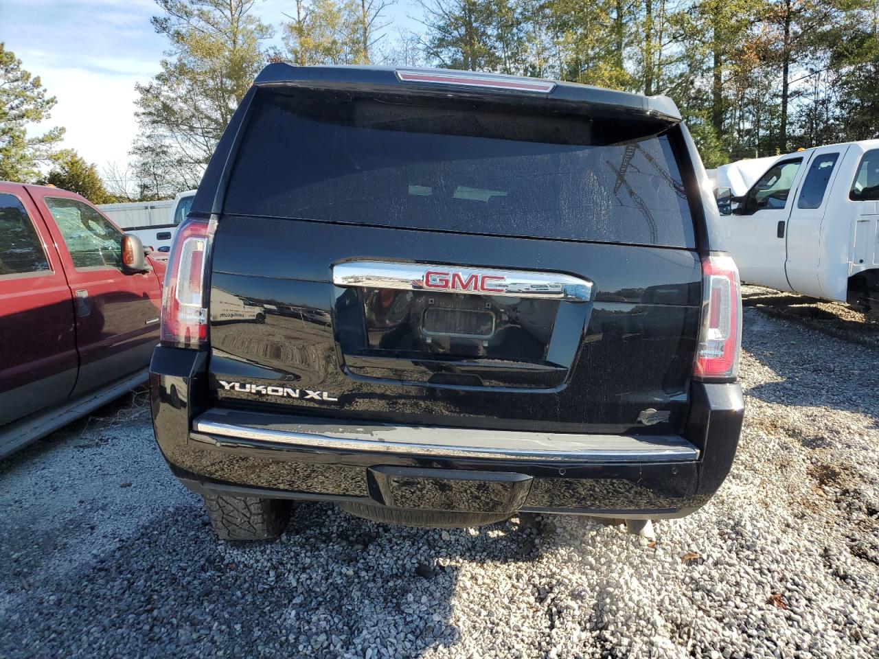 VIN 1GKS1HKJ6KR367076 2019 GMC YUKON no.6