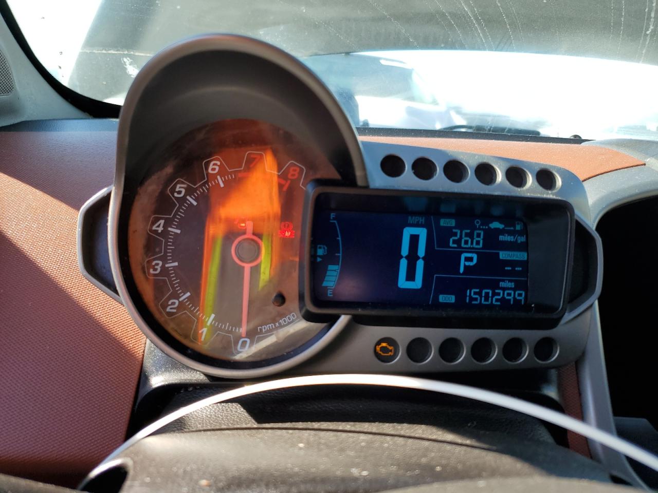 2016 Chevrolet Sonic - Image 9