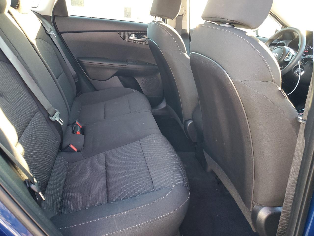 2021 Kia Forte - Image 10