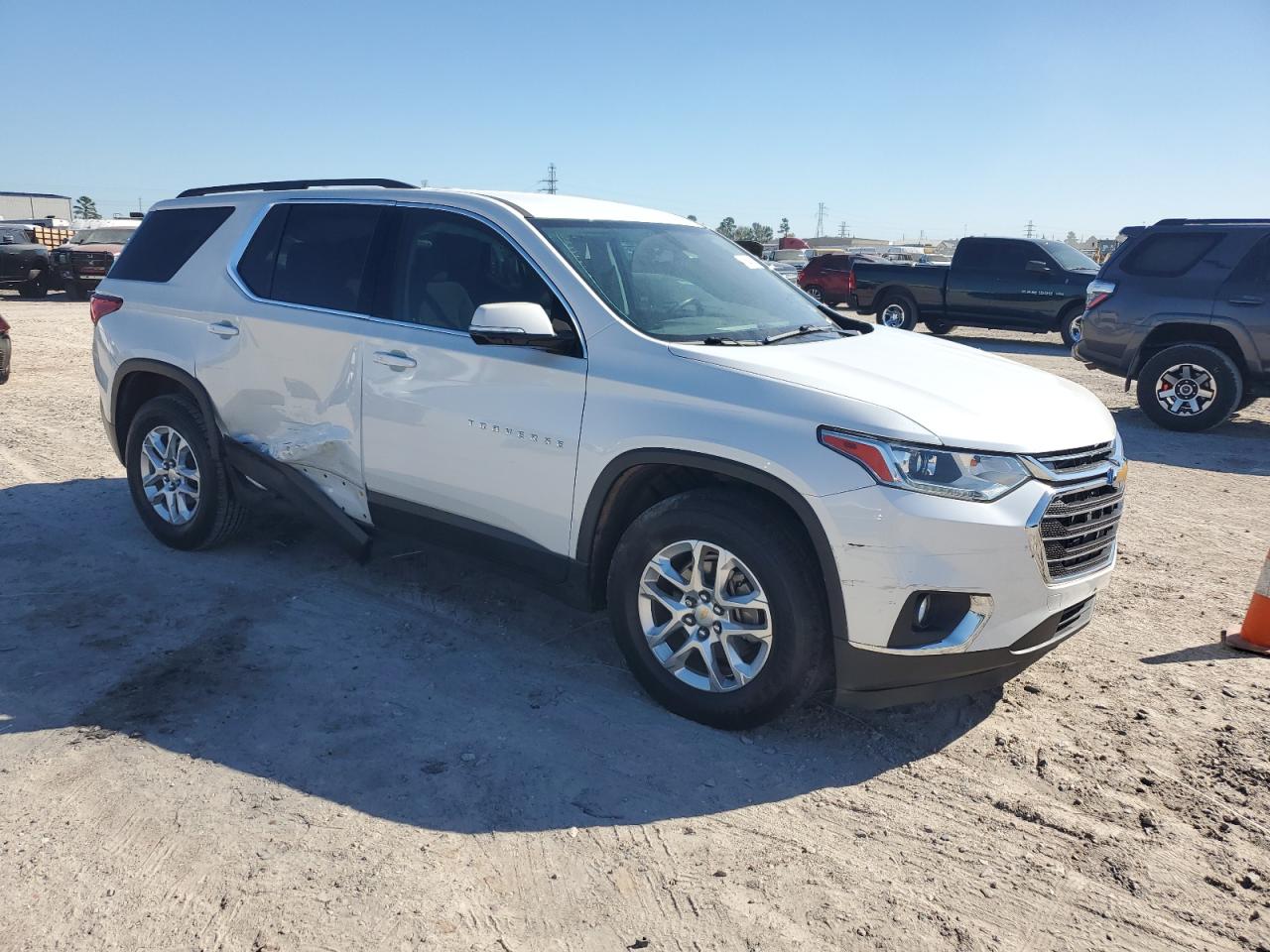 2019 Chevrolet Traverse - Image 4