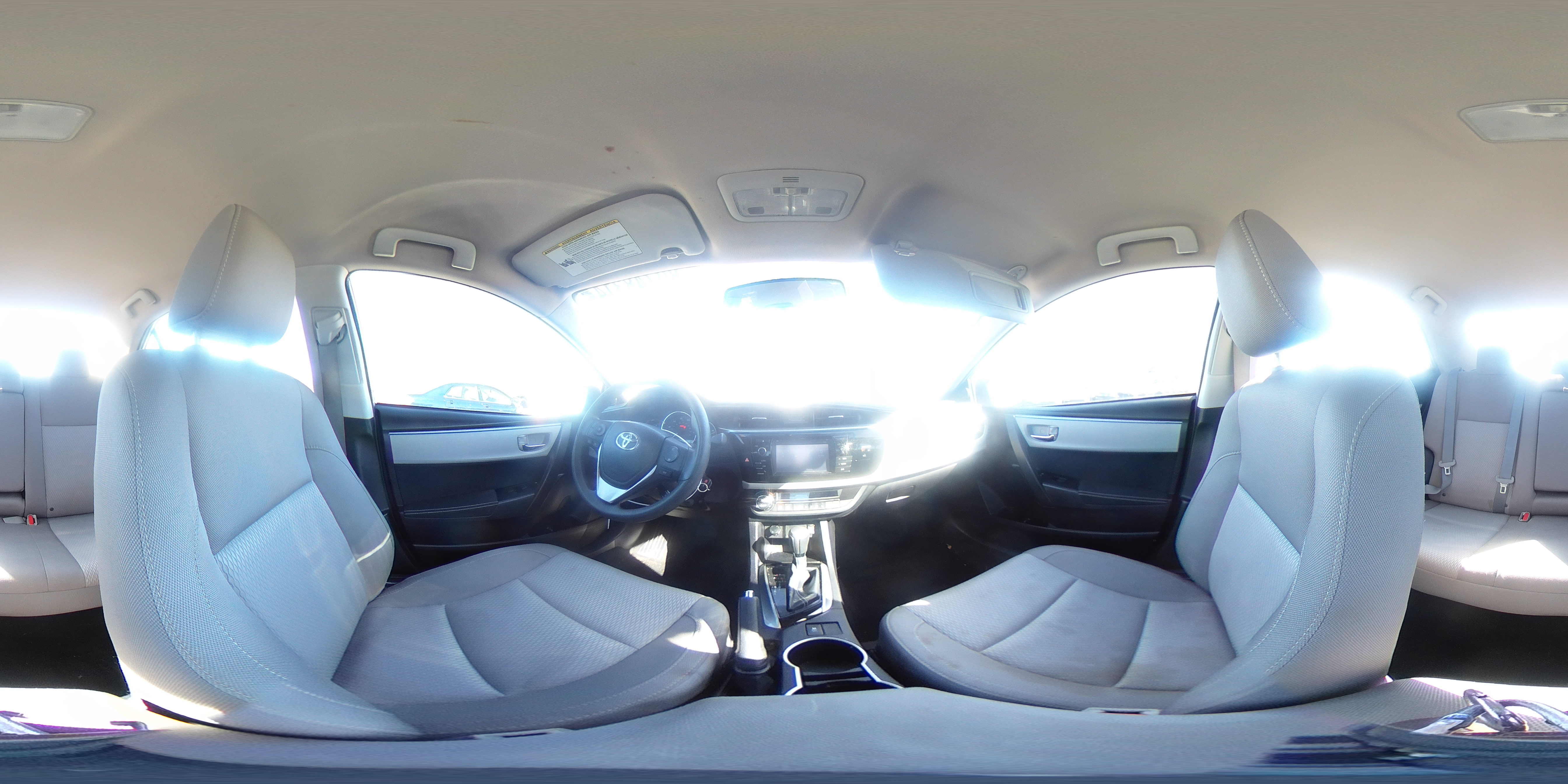2015 Toyota Corolla - Image 13