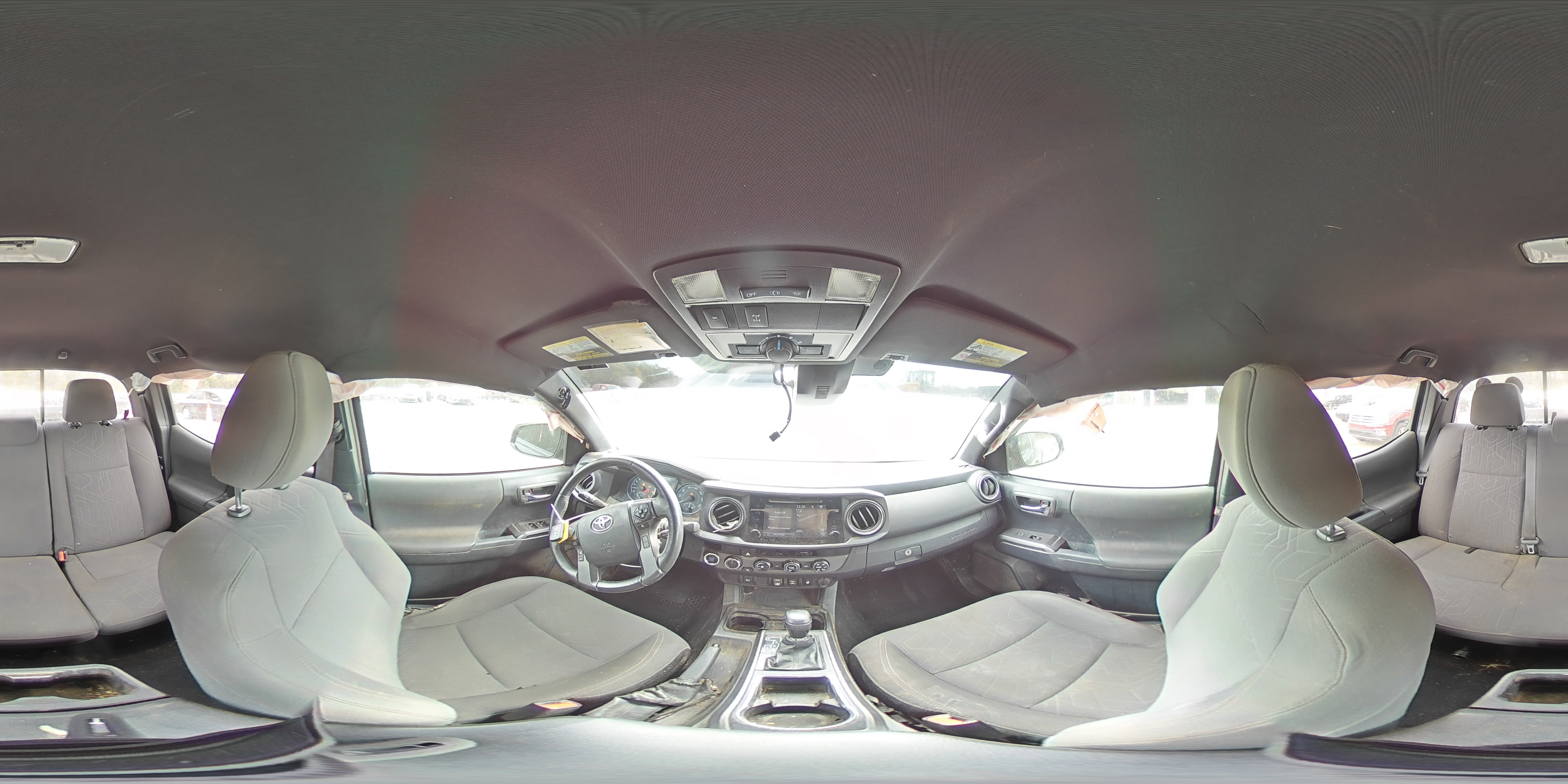 2018 Toyota Tacoma - Image 14