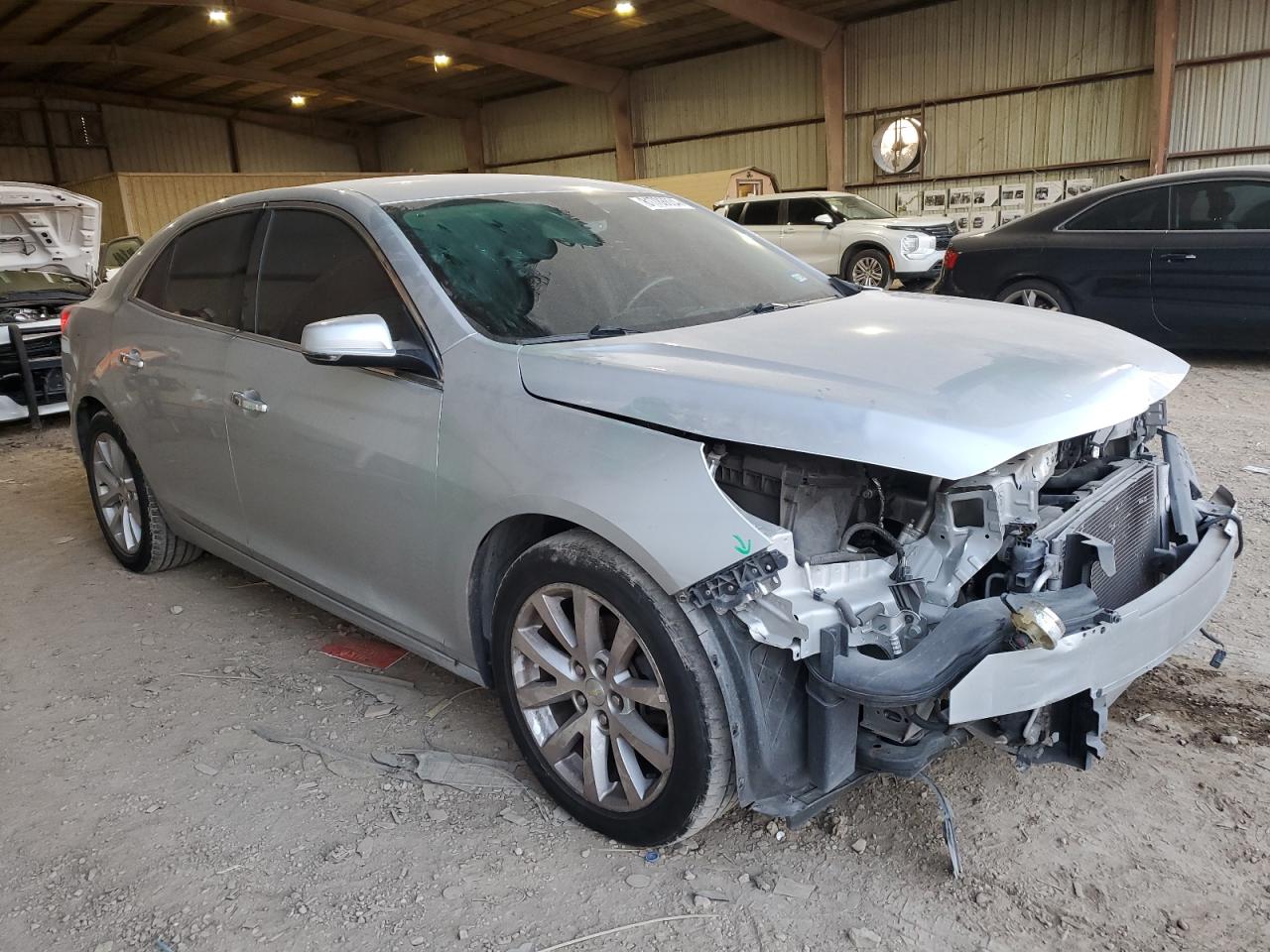 2015 Chevrolet Malibu - Image 4