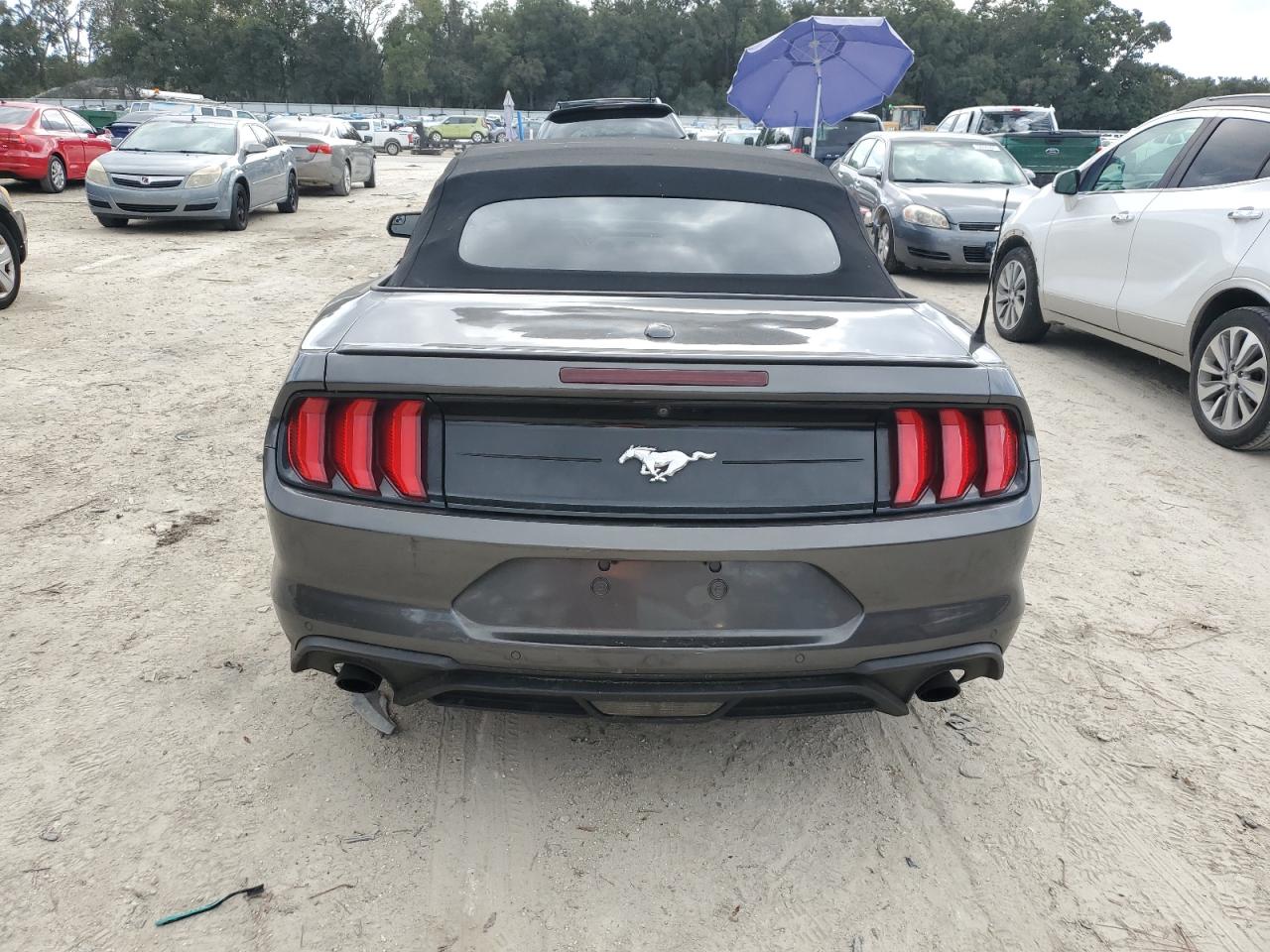 2020 Ford Mustang - Image 3