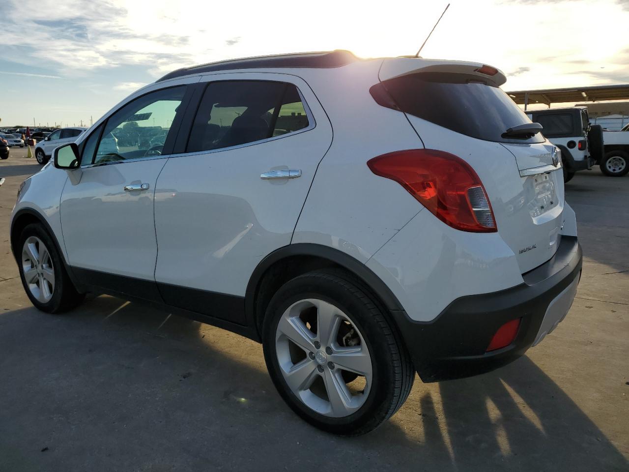 VIN KL4CJASBXGB528992 2016 BUICK ENCORE no.2