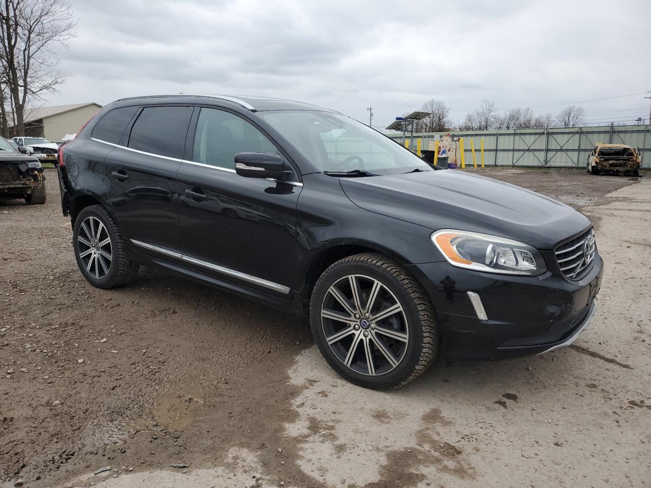 2017 Volvo Xc60 T6 Inscription VIN: YV449MRU0H2093734 Lot: 79998514