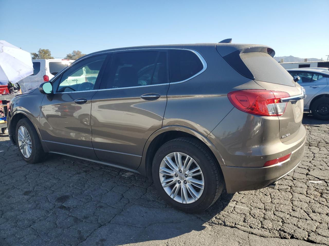 VIN LRBFXASA1HD197572 2017 BUICK ENVISION no.2